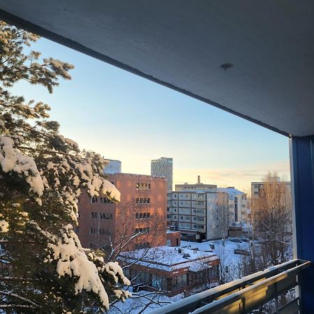Large Apartment With 4 Bedrooms, Central Location Тампере Екстериор снимка